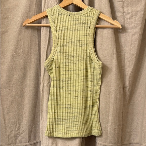 Monrow Ribbed Tank Top - Picture 5 of 8